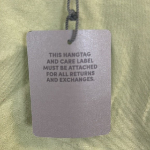 Fenty Savage X Lime Green Yellow Crop Top Tee Rihanna size Large New With Tags - Picture 6 of 10